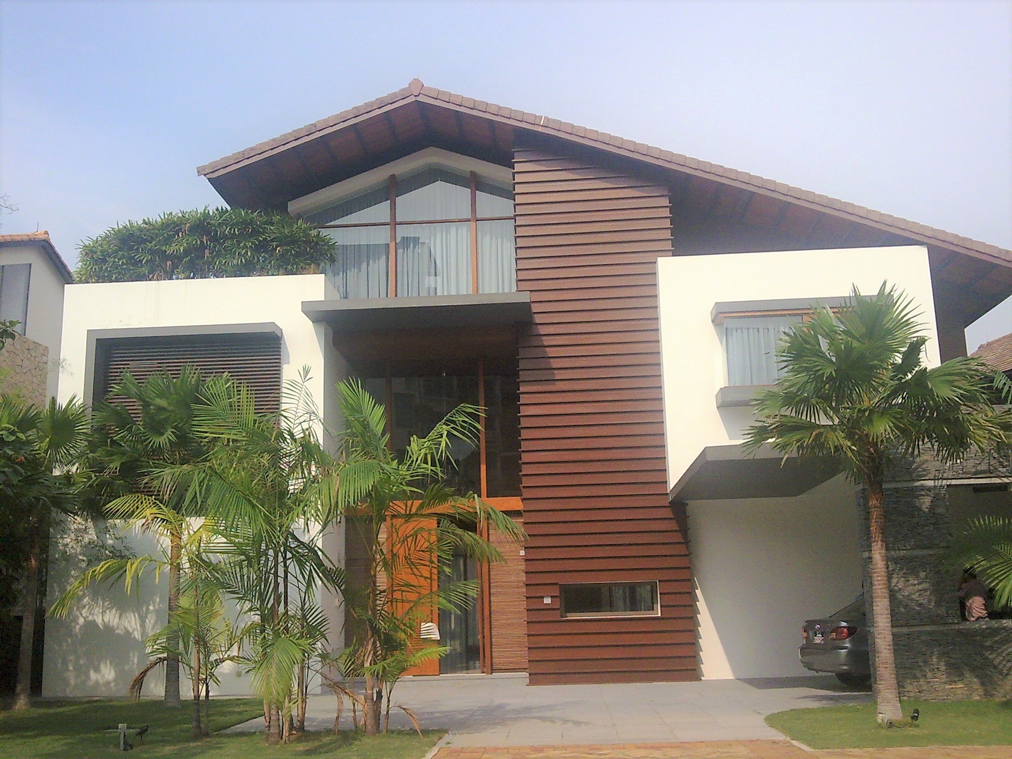 Beautiful Beachside Bungalow in Sentosa  